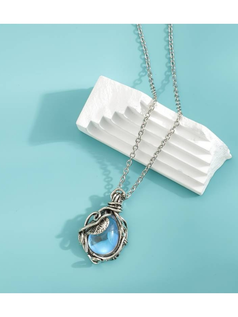 Vintage%20Yaprak%20Detaylı%20Damla%20Kolye