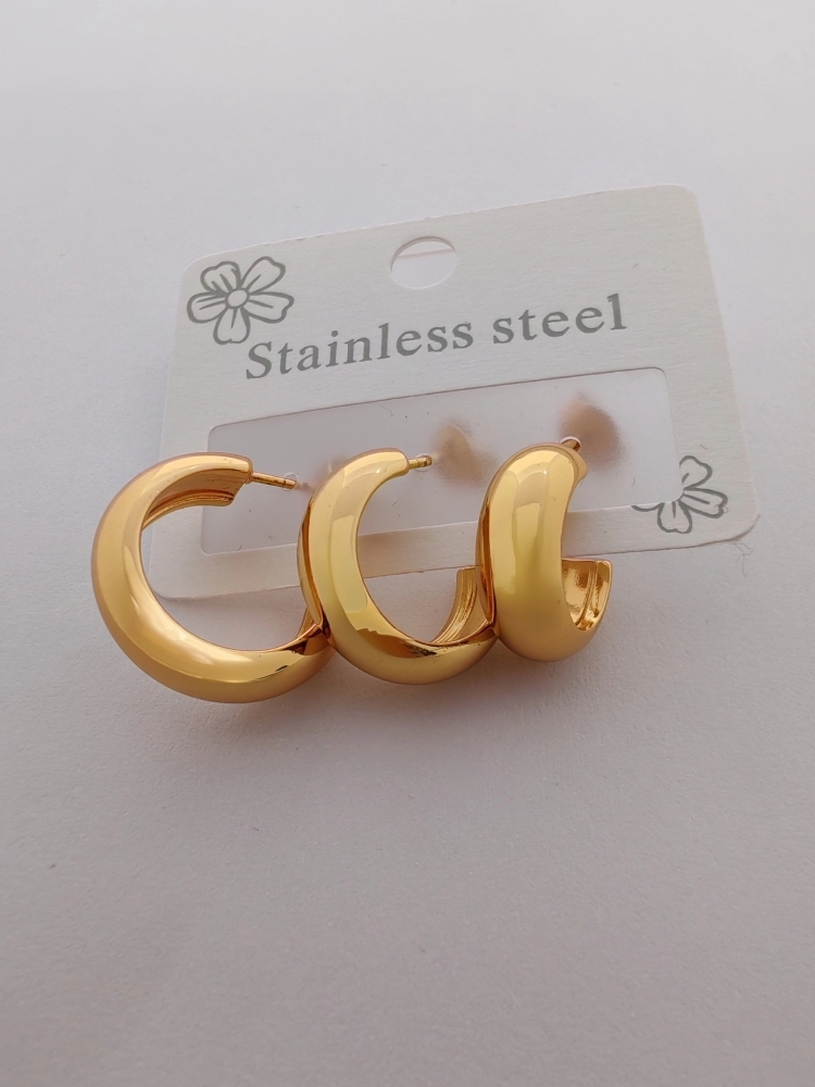 316L%20Paslanmaz%20Çelik%20Küpe%20–%20Kararma%20Yapmaz,%20Antialerjik%20Kadın%20Küpe