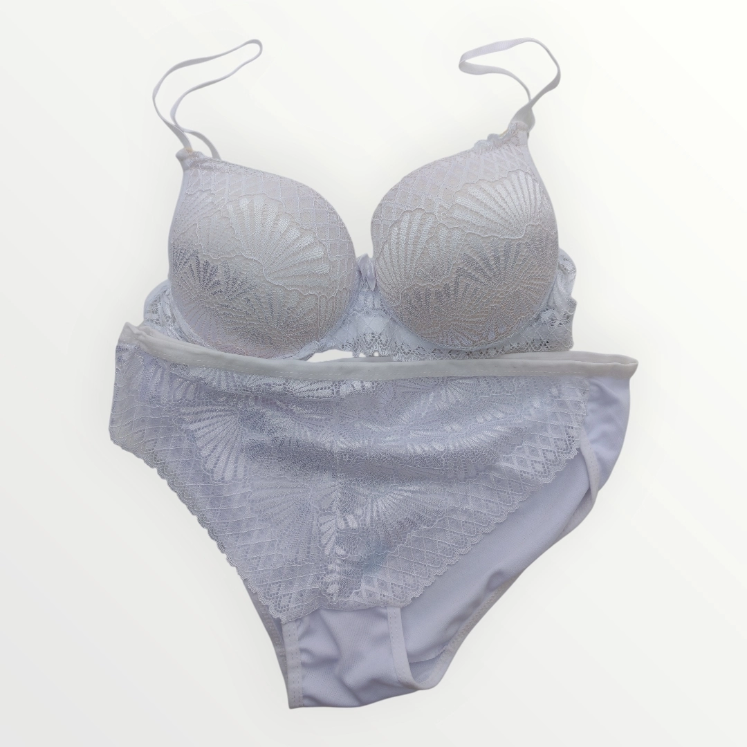 Nergiz%20Beyaz%20Sütyen%20Takımı