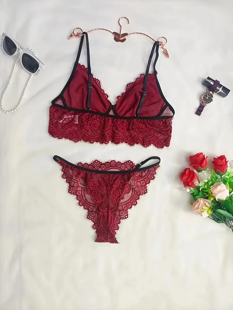 Dantel%20Detay%20Seksi%20İç%20Çamaşırı%20Seti