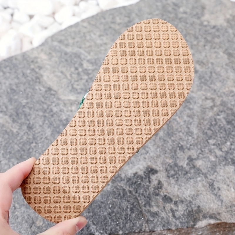 Palmiye%20Desenli%20Parmak%20Arası%20Kadın%20Plaj%20Terliği