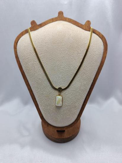 Sedef Taşlı İtalyan Ezme Zincir Çelik Kolye