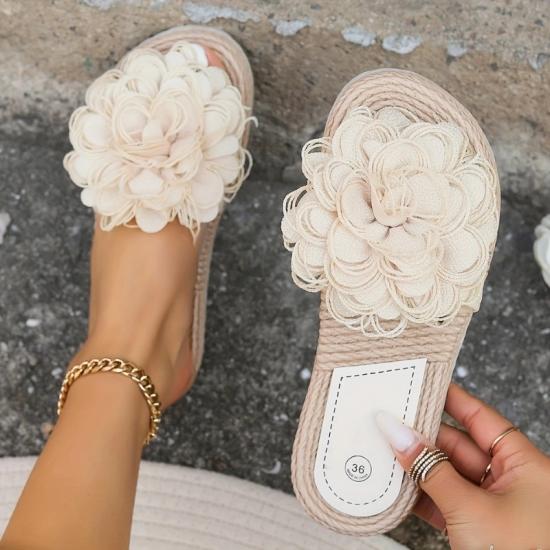 Çiçek Detaylı Kadın Terlik Plaj Terliği