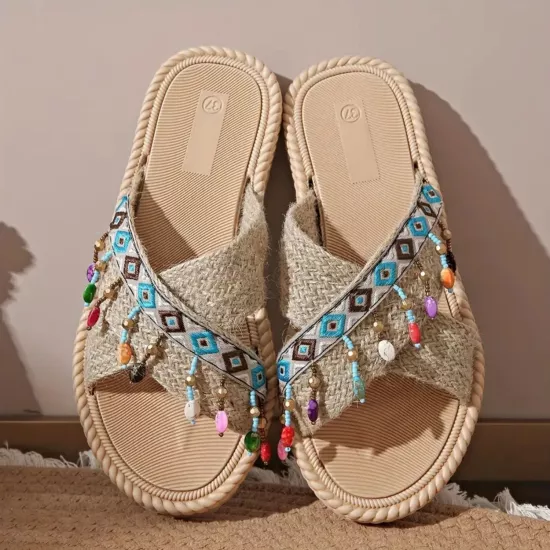 Boncuk Detaylı Etnik Kadın Terlik