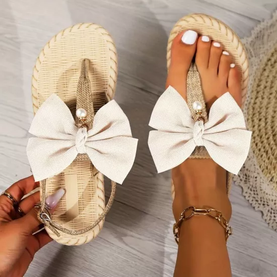 Yazlık Rahat ve Şık Parmak Arası Sandalet