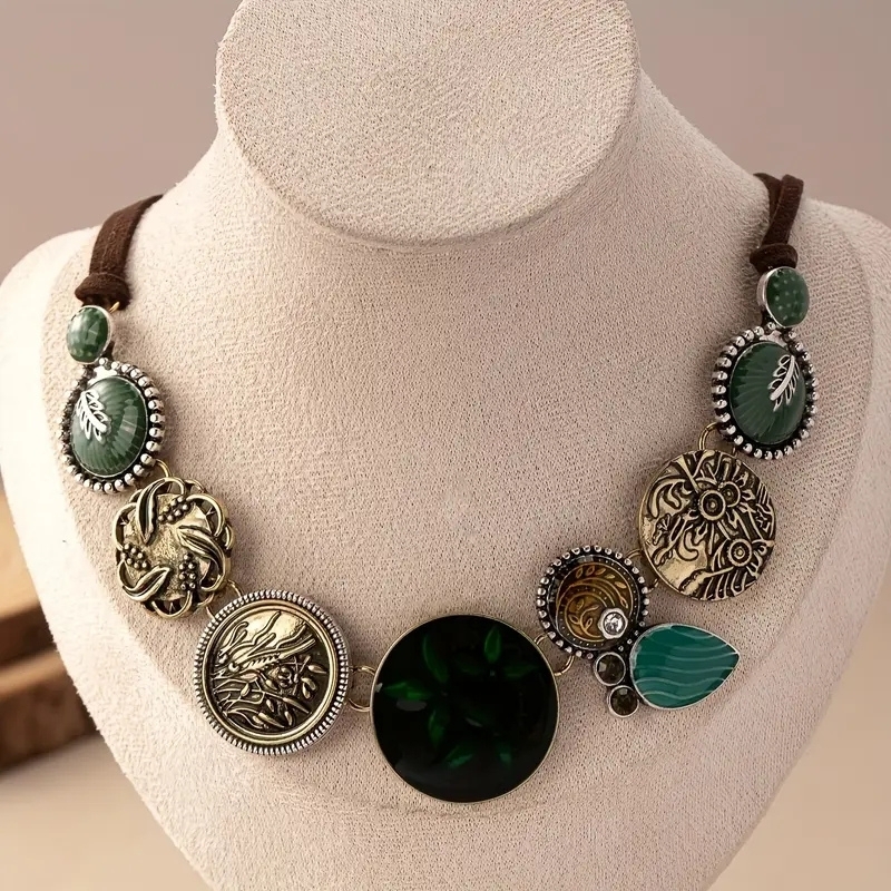 Bohem%20Şık%20Vintage%20Çiçek%20ve%20Çim%20Dokulu%20Kolye