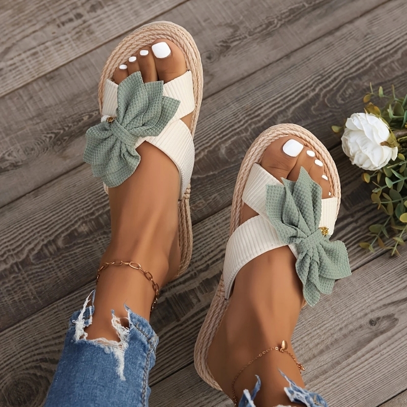 Yeşil%20Fiyonk%20İnci%20Boncuklu%20Vintage%20Terlik